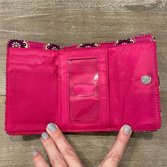 Vera Bradley wallet - Picture 6 of 9